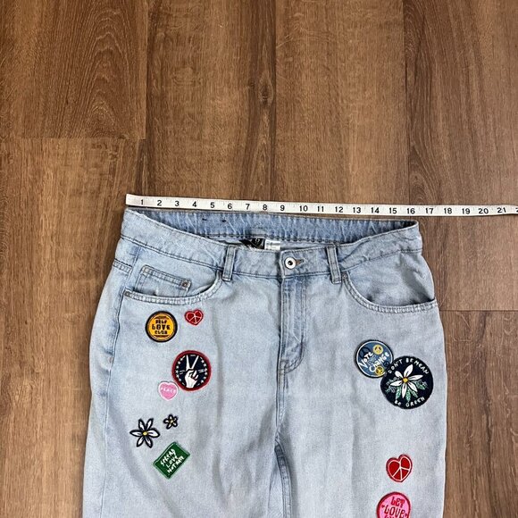 Divided Boyfriend Fit Patches Slim Low Jeans Sz 10 - Picture 6 of 15